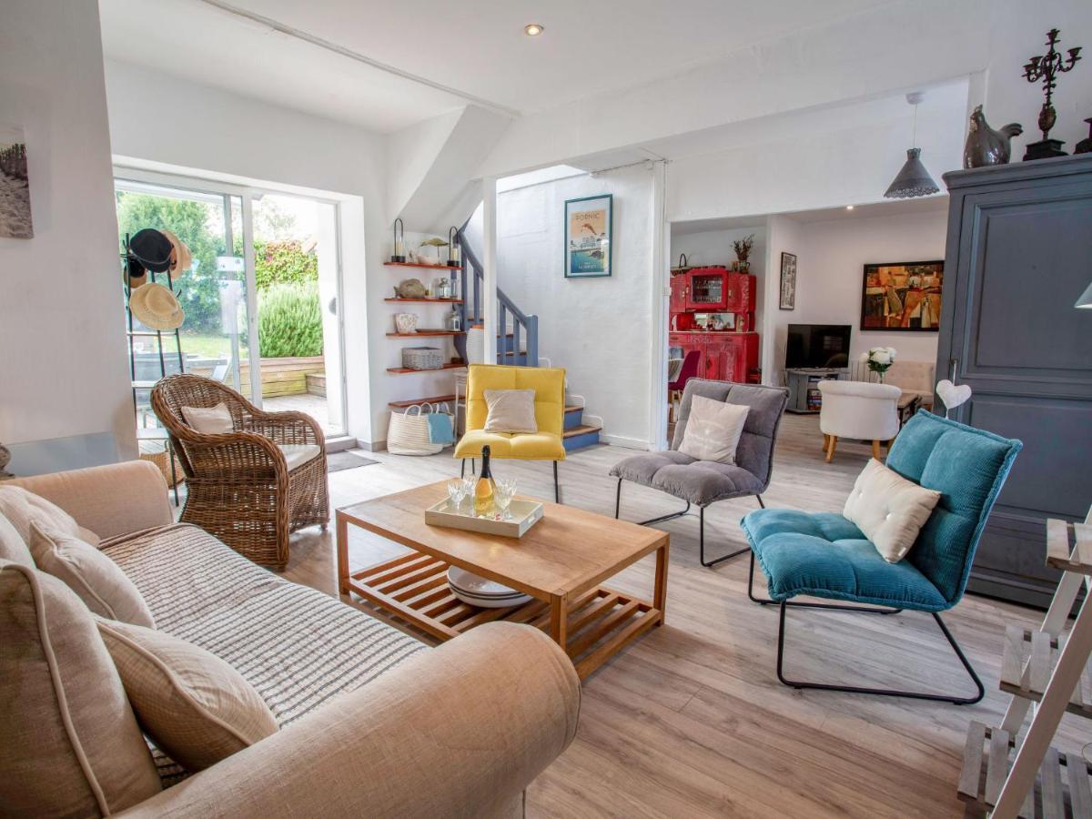 Holiday home Le Bain Du Papillon By Interhome